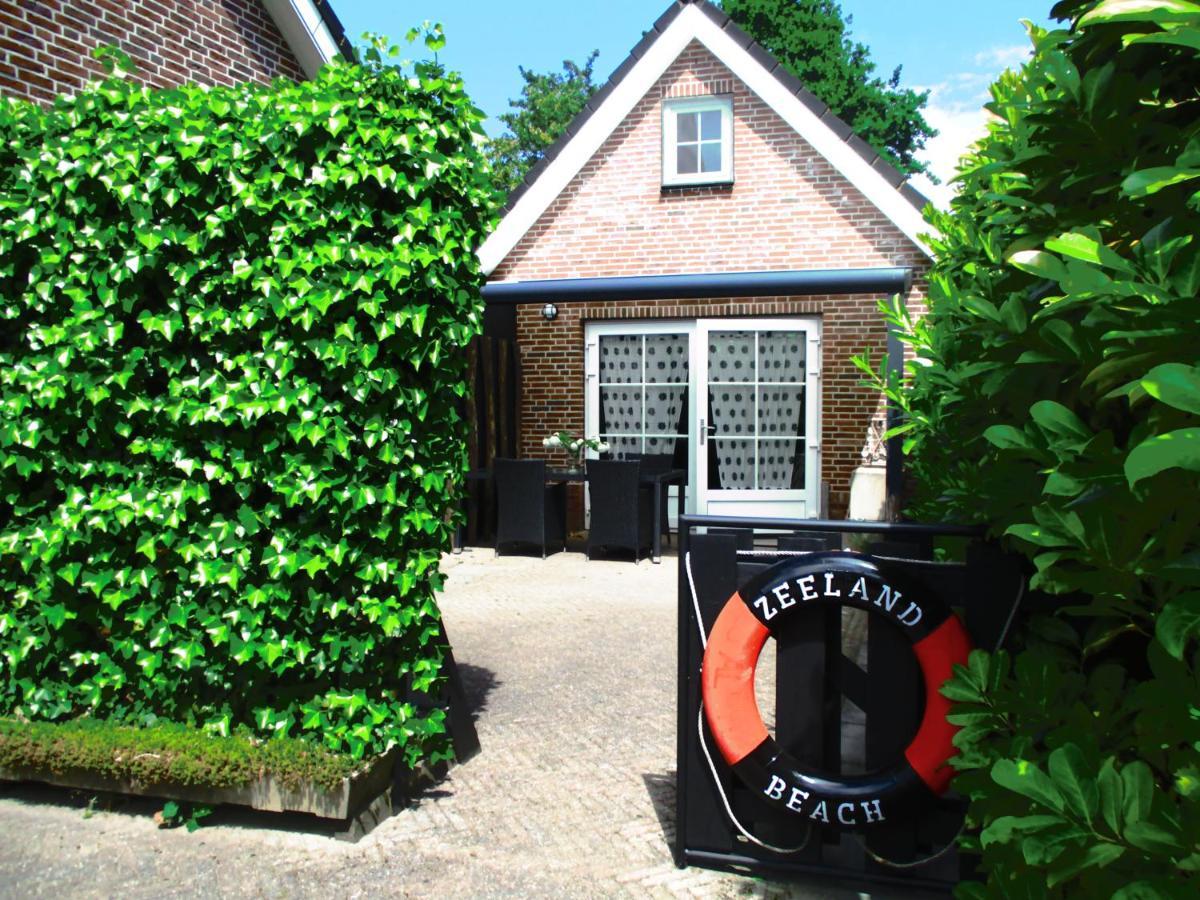 Vakantiehuisje Gelegen Op Een Kattensprong Van Veerse Meer En Noordzee! Kamperland Kültér fotó