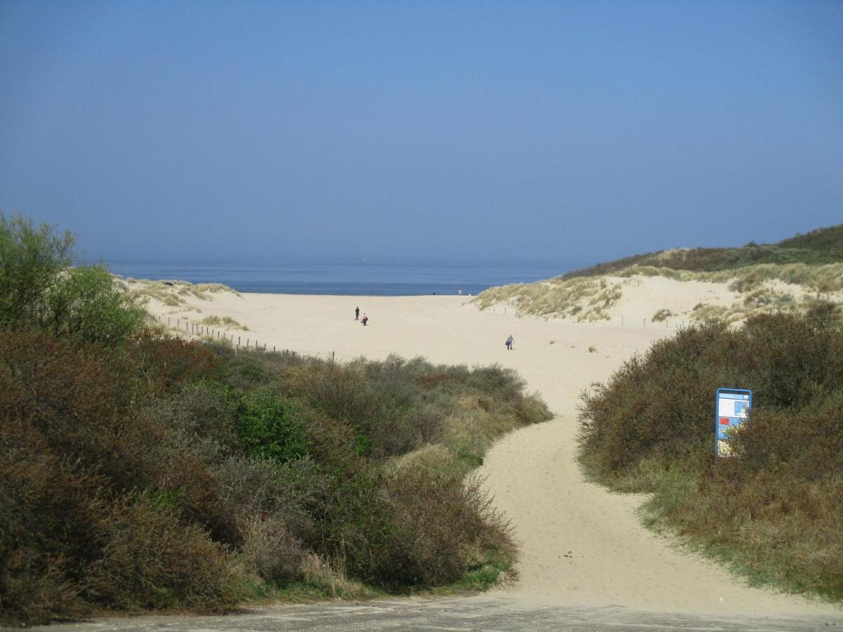 Vakantiehuisje Gelegen Op Een Kattensprong Van Veerse Meer En Noordzee! Kamperland Kültér fotó